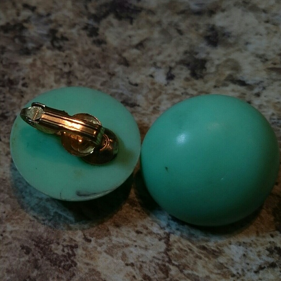 Robin Egg Earrings - Picture 4 of 5